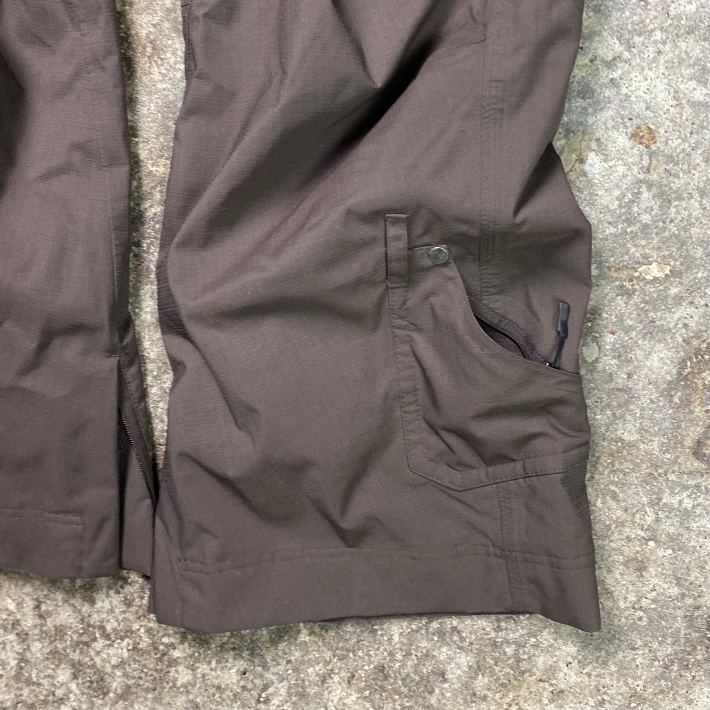 AW07 Oakley snow pants